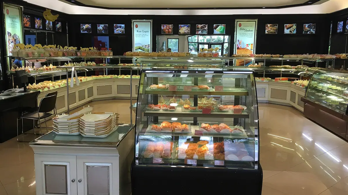 Clwyd Bakery – bakery in Prestatyn town centre
